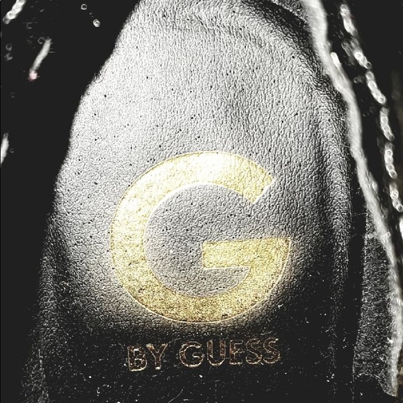 jollyn block heel booties